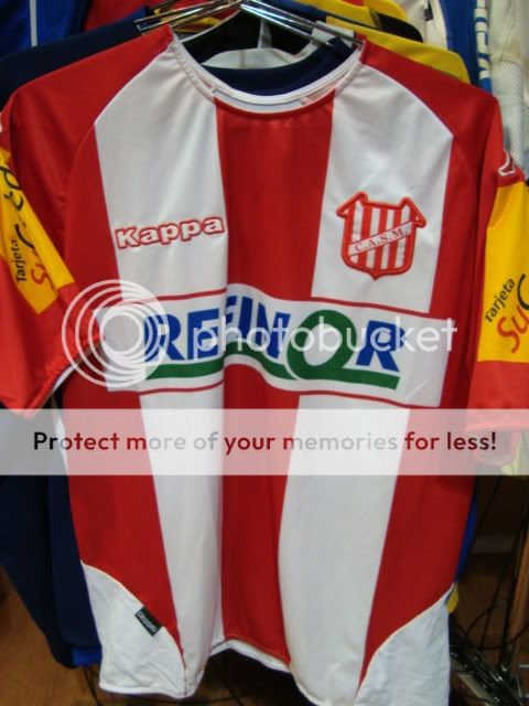 Escudos de todas las divisionales, no falta ninguno Escudos de todas las divisionales, no falta ninguno